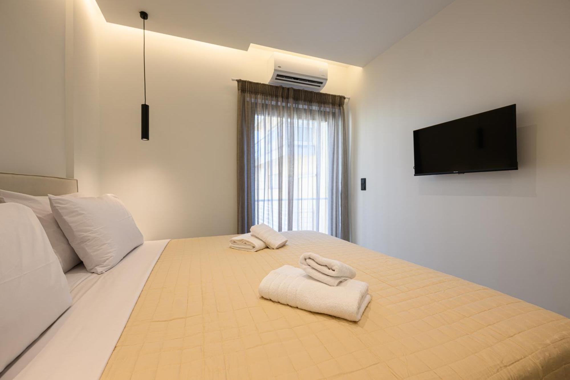 Hidden Gem By The Sea Apartment *